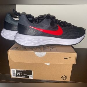 Men’s Nike Revolution 6 NN - Size 13